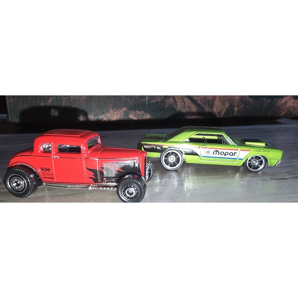 Hot Wheels Ford Coupe & Dodge Dart Classics Loose Pair Diecast Cars hw‎